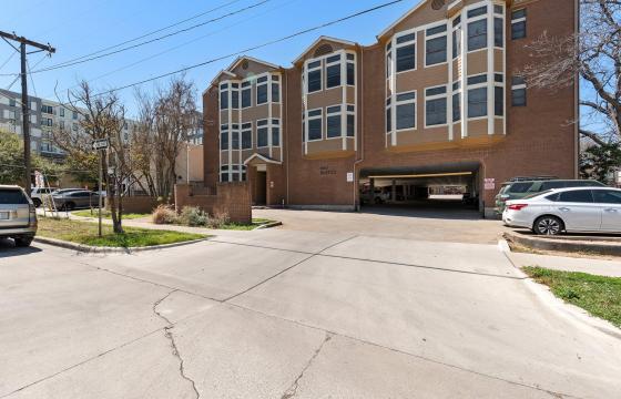 2802 Nueces ST # 303, Austin TX 78705, Austin, TX